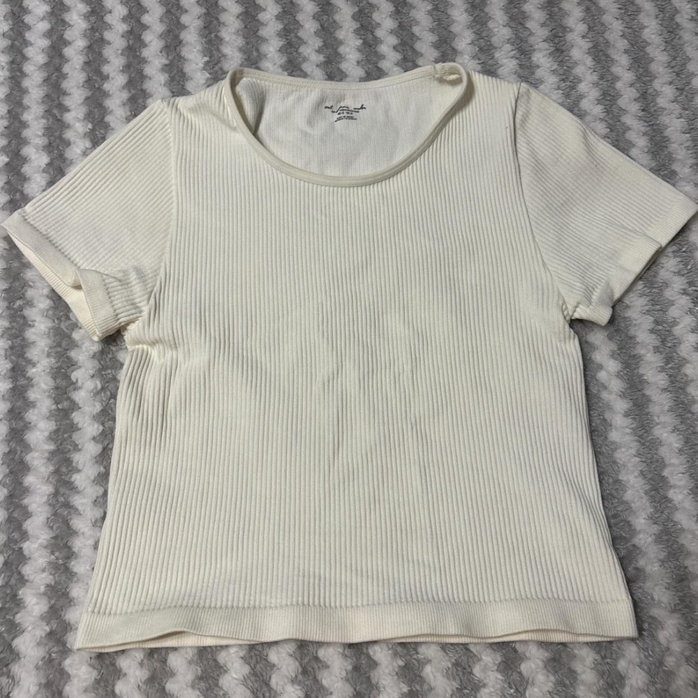 Urban Outfitters Women's Cream Ribbed Top